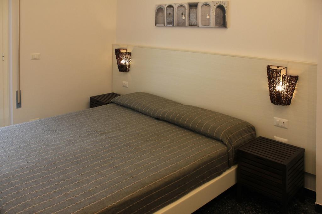 Hotel B&B Francesca Вараце Екстериор снимка